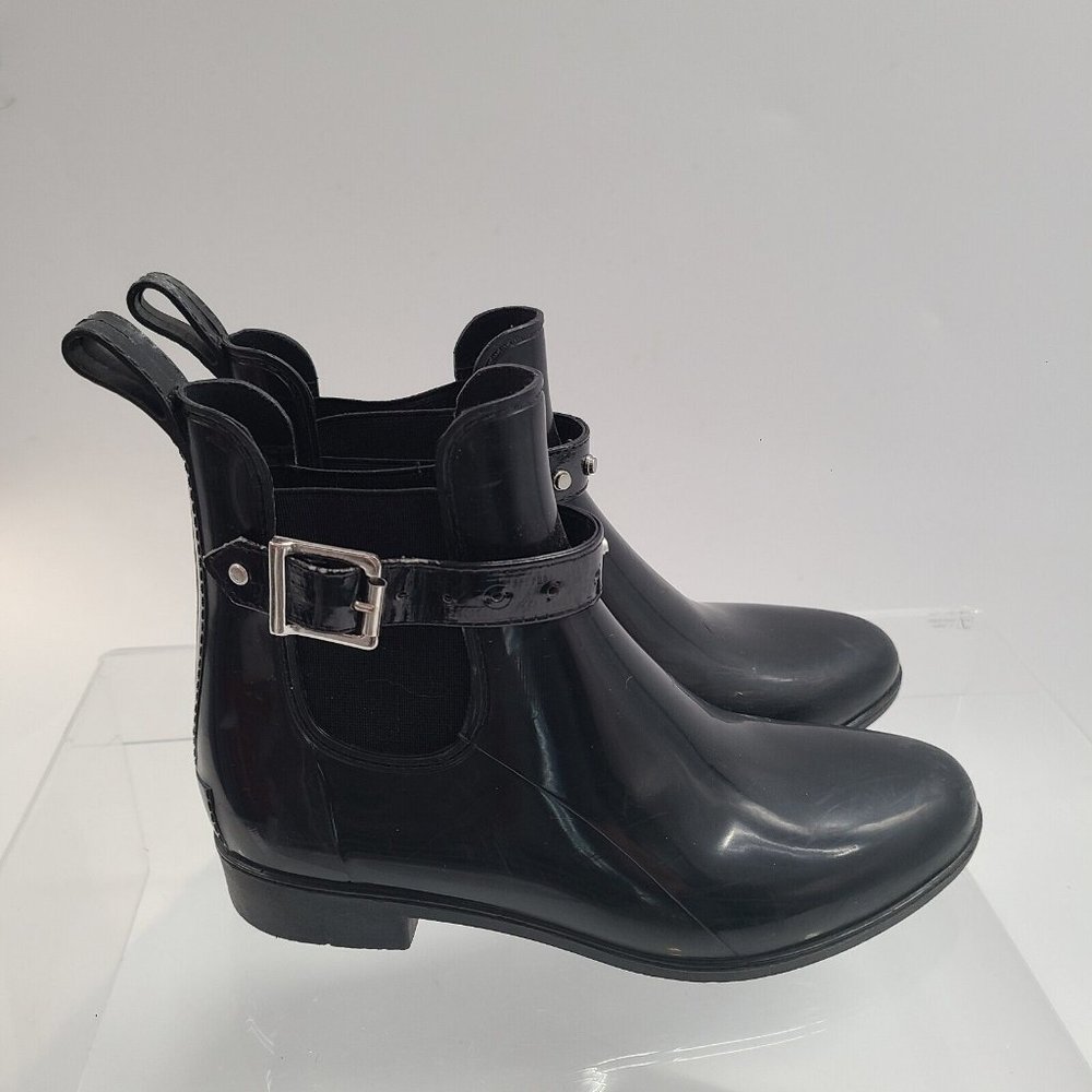 Halogen Women’s Rain‎ Ankle Boots Size 6 Black Glossy Studded Belted